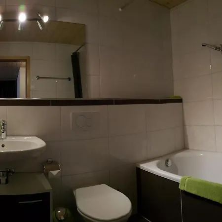 Apartment Wohnung Mit 3 Schlafzimmern “Wylerduemen” By Interhome شقة انترتكيرشن